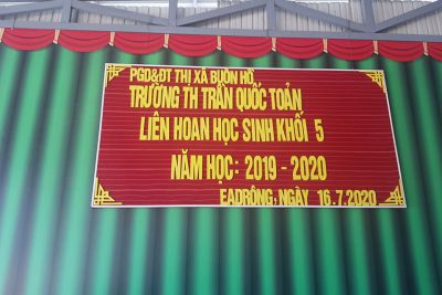 Trường Tiểu học Trần Quốc Toản Tổ chức liên hoan cho học sinh khối 5
